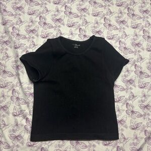 🍄Urban Outfitters Black Ribbed Crop Tee